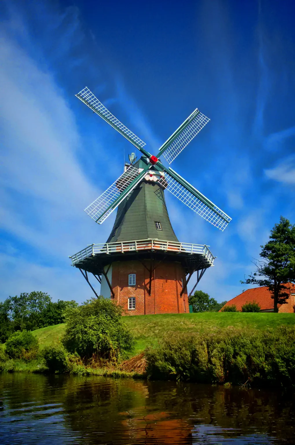 Niedersachsen-Bauberatung-Gutachten-Richtlinien-Wissen-Bau-Wasser-Feuchtigkeitschäden-Schimmel